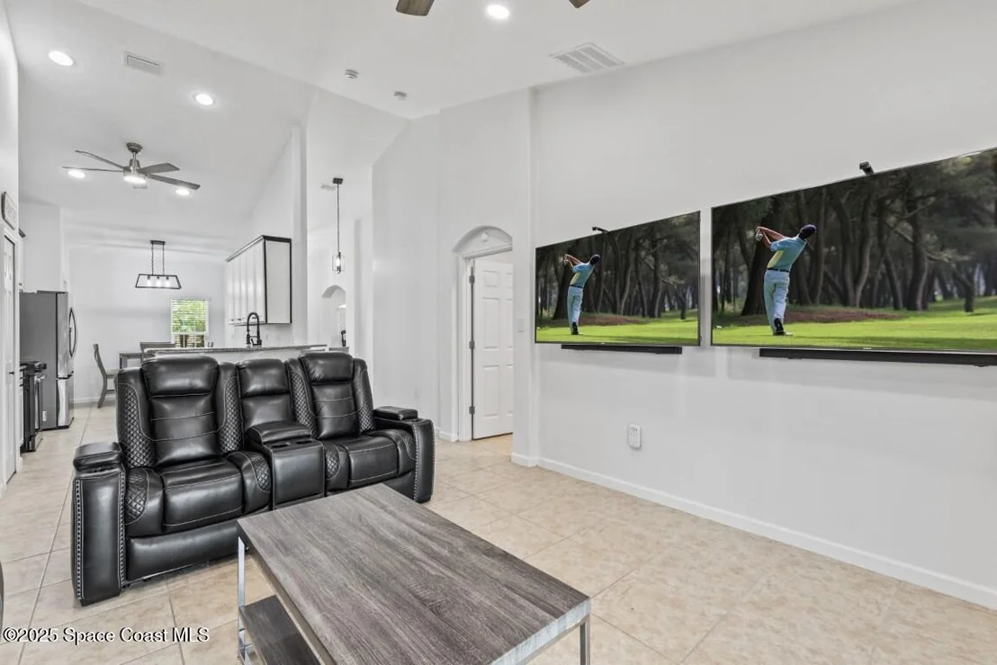 Photo of 1071 Dillard Drive SE