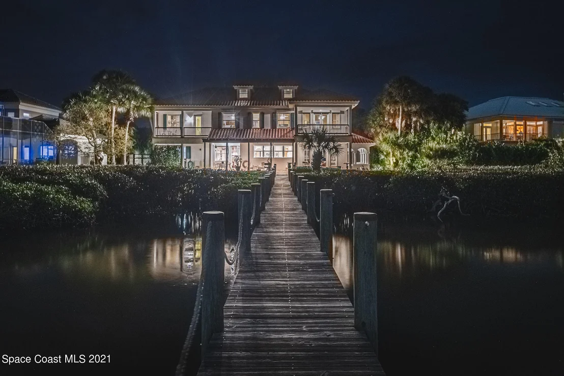 Photo of 176 Bayshore Drive