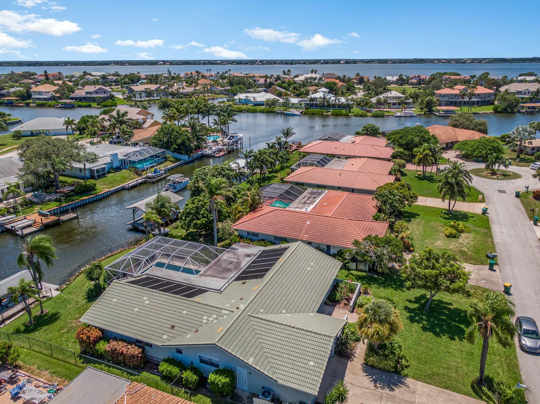 Photo of 485 Red Sail Way