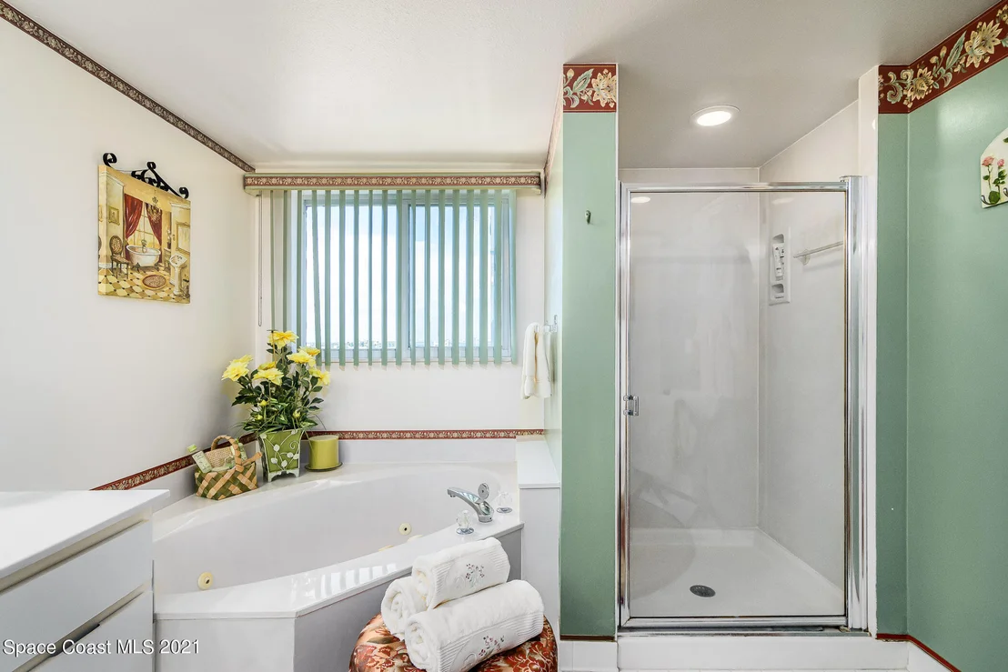 Photo of Unit 607 at 3400 Ocean Beach Boulevard