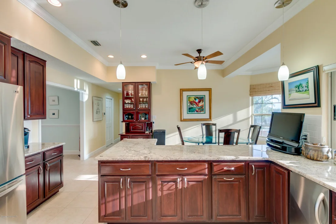 Photo of 298 Lanternback Island Drive