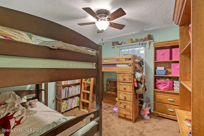 Photo of 2920 Corbusier Drive