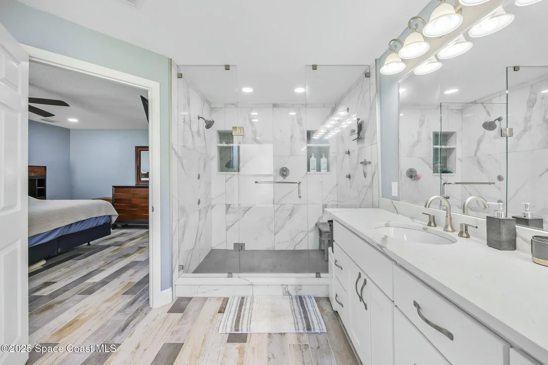 Photo of 2030 Belmont Way