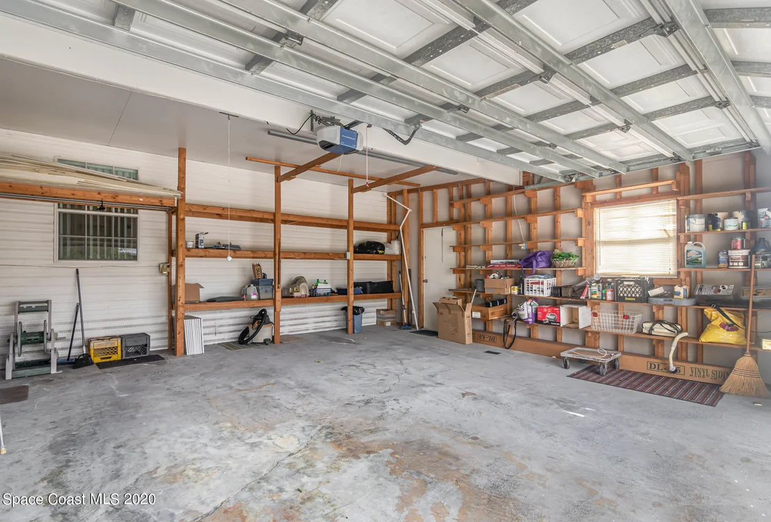 Photo of 775 Outer Drive
