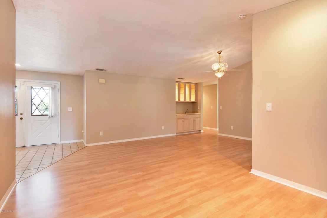 Photo of 1357 Bonaventure Drive