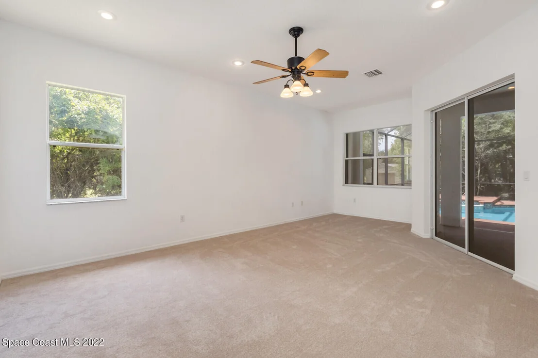 Photo of 2670 Washington Street