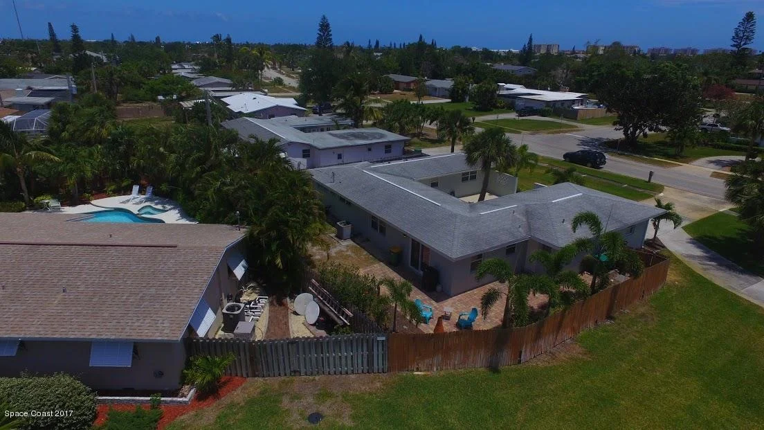 Photo of 1138 Pinetree Drive