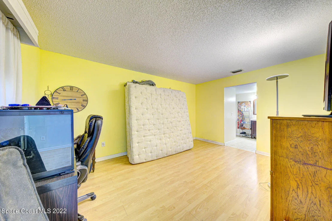Photo of 6457 Hunt Road