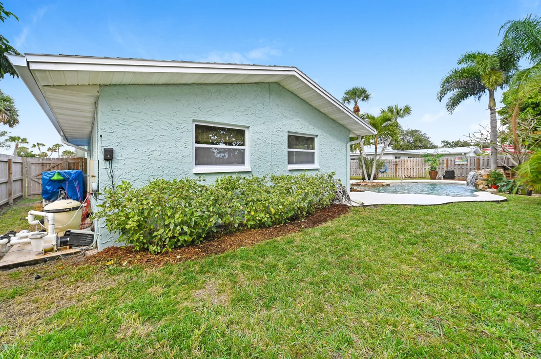 Photo of 205 Rose Drive