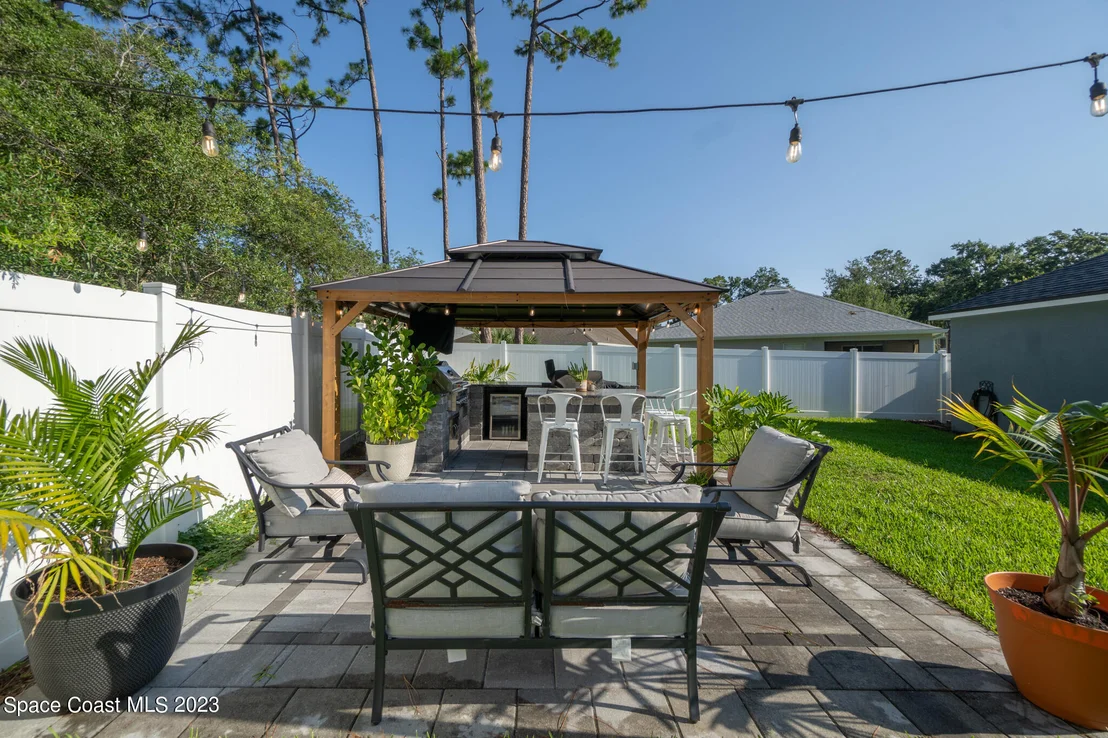 Photo of 362 Waterside Circle