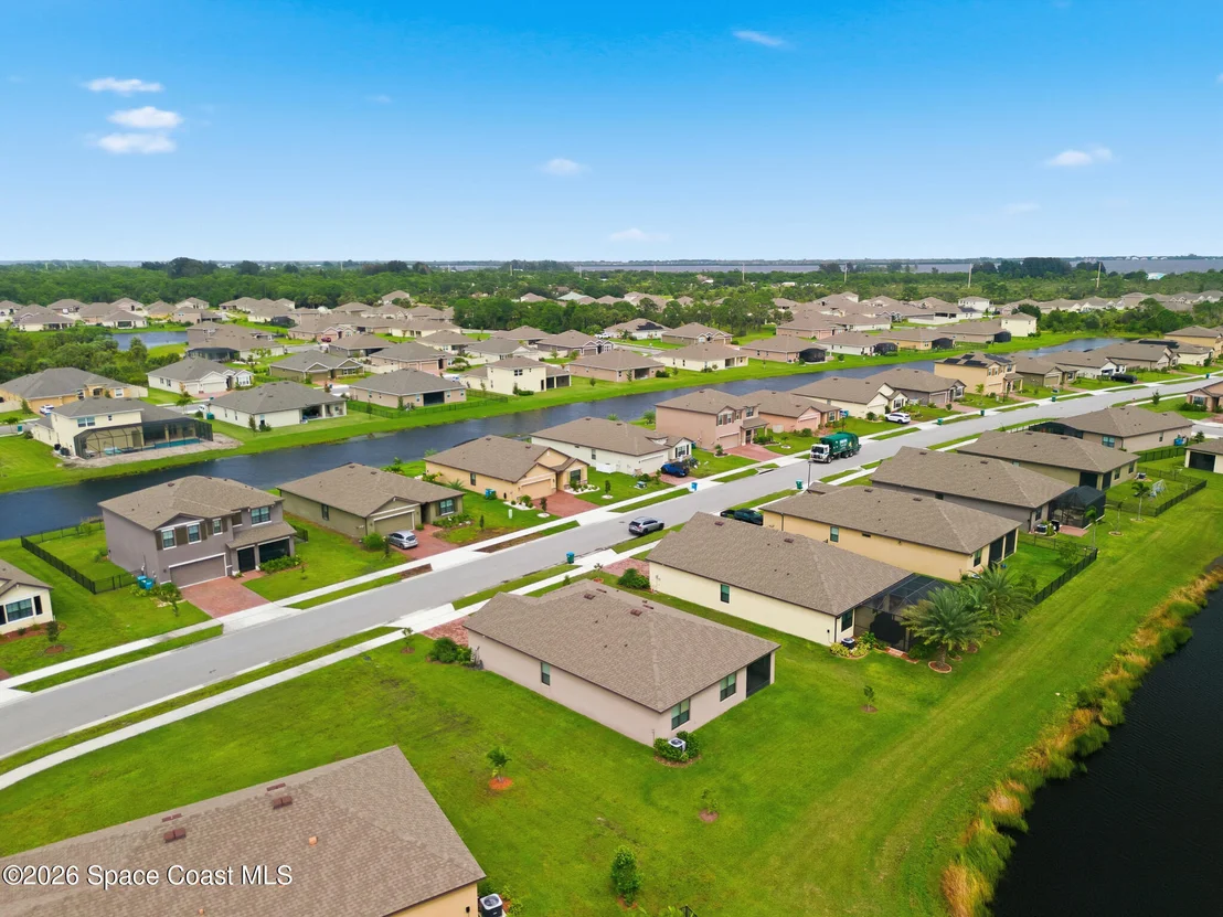 Photo of 6784 Topaz Drive
