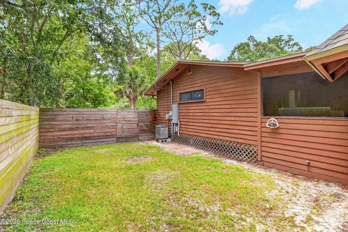 Photo of 2165 Feast Road