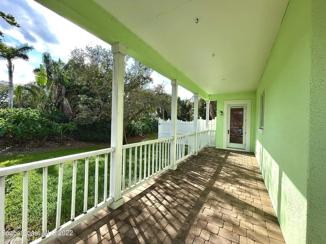 Photo of 202 Waterside Drive