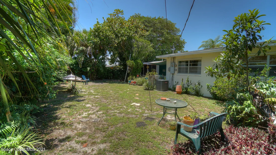 Photo of 196 SE 3rd Street