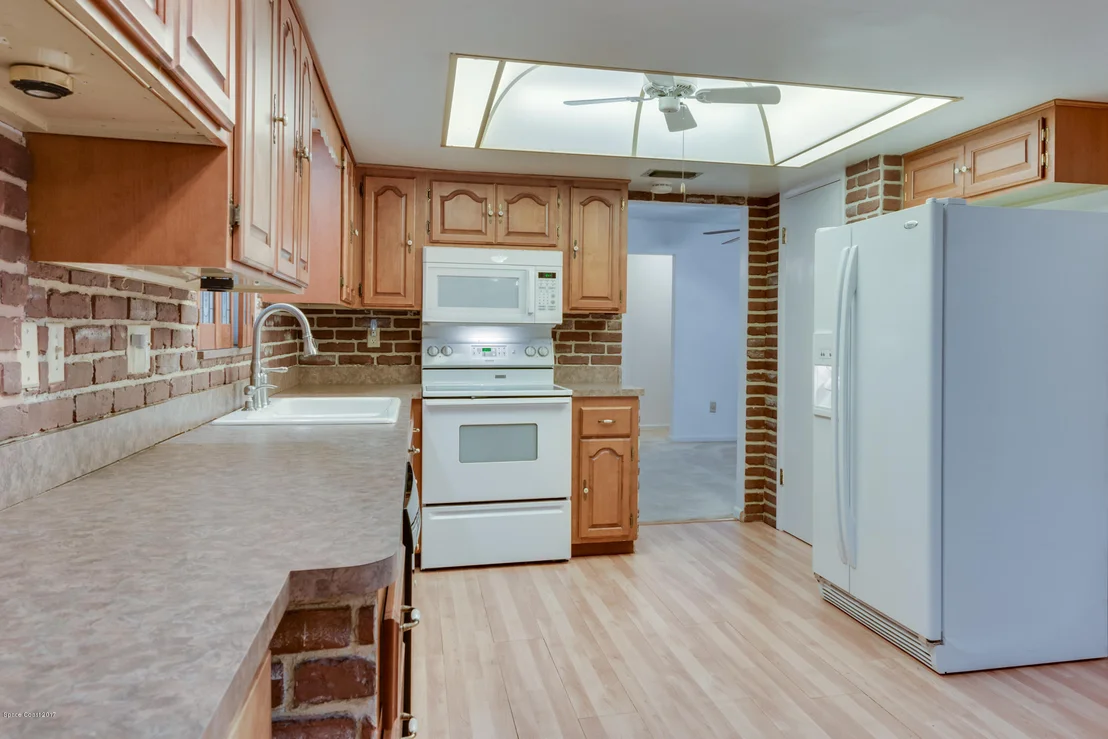 Photo of 385 Yuma Drive