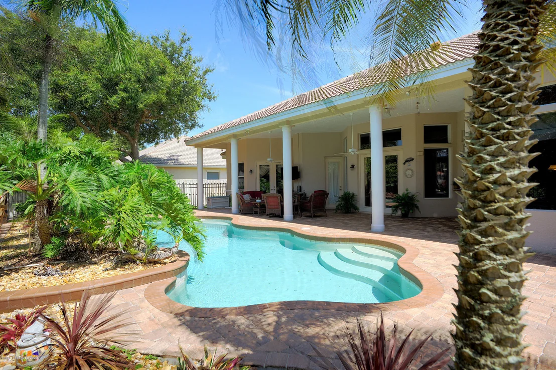 Photo of 403 Flanders Drive