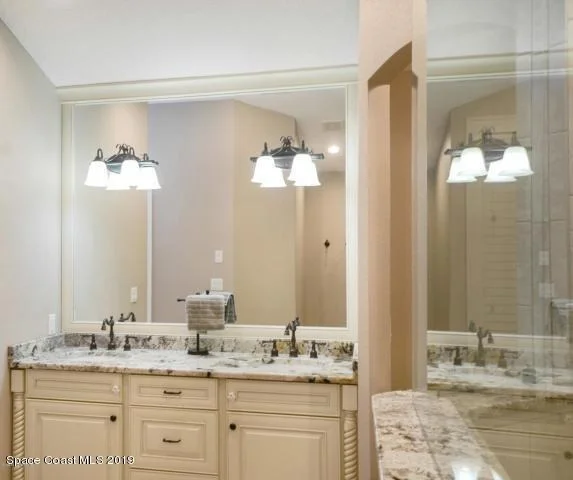 Photo of 661 Nightingale Drive