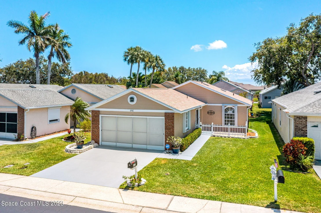 Photo of 840 Cross Lake Drive