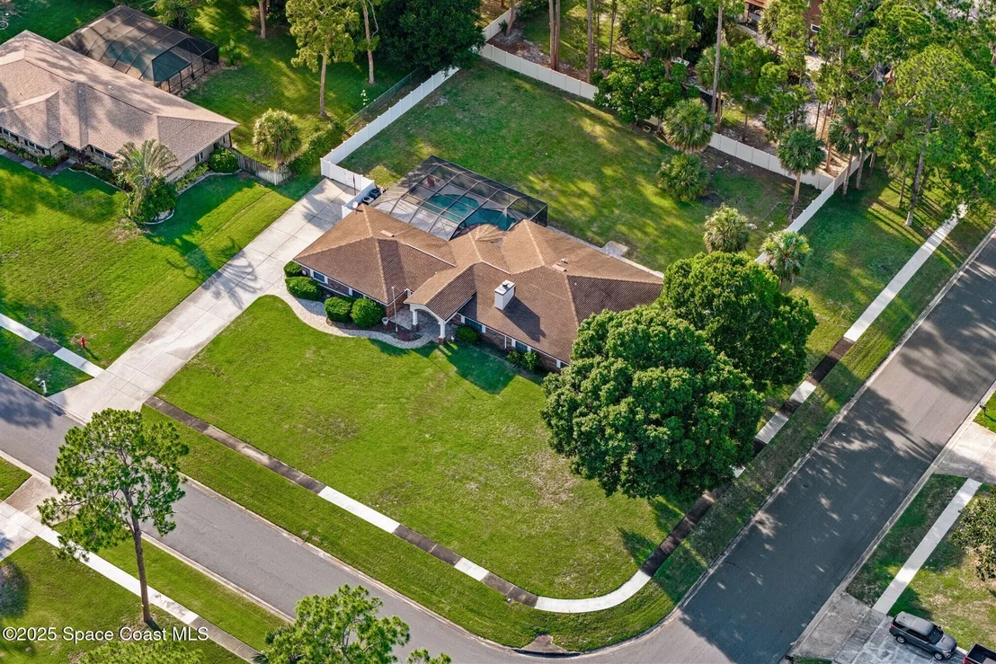 Photo of 8000 Pine Needle Lane