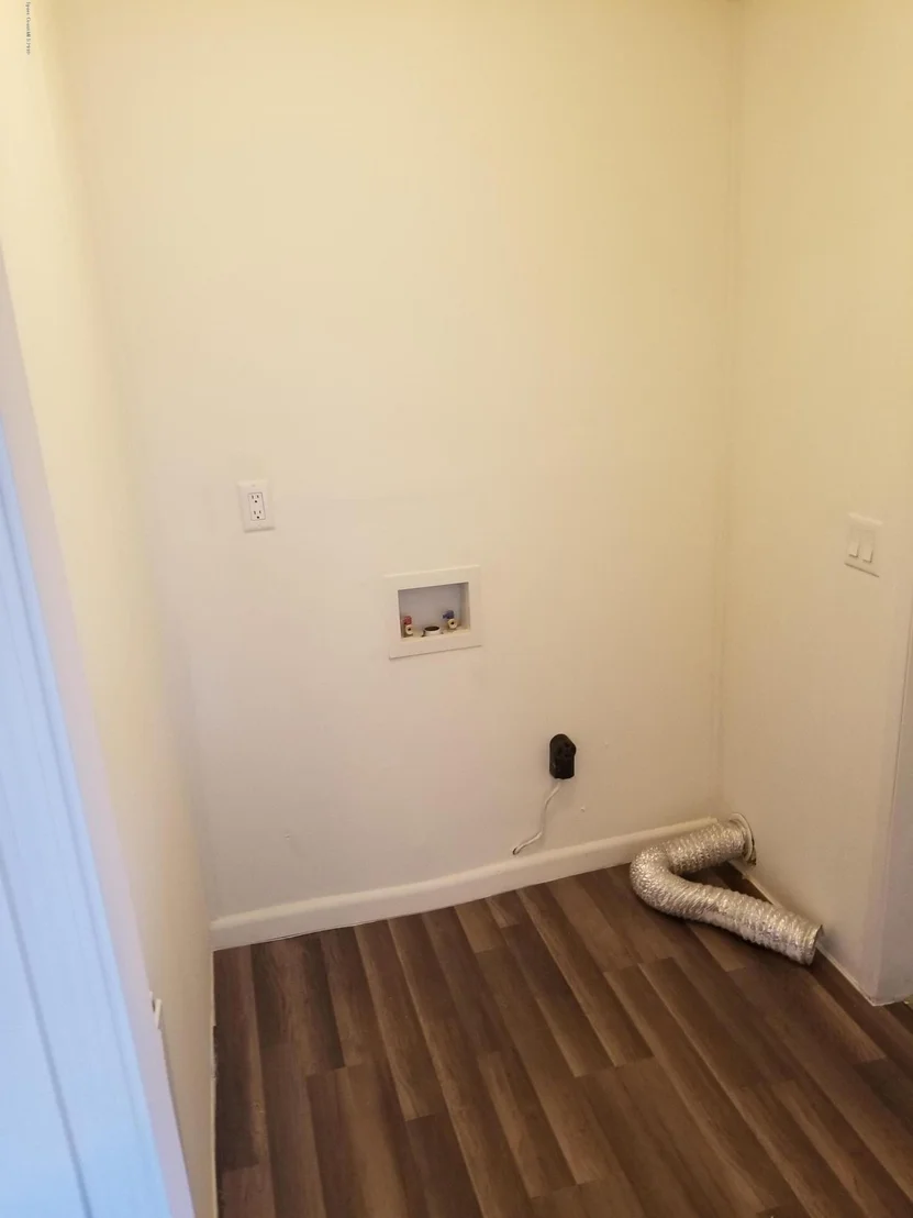 Photo of 6986 Evergreen Drive