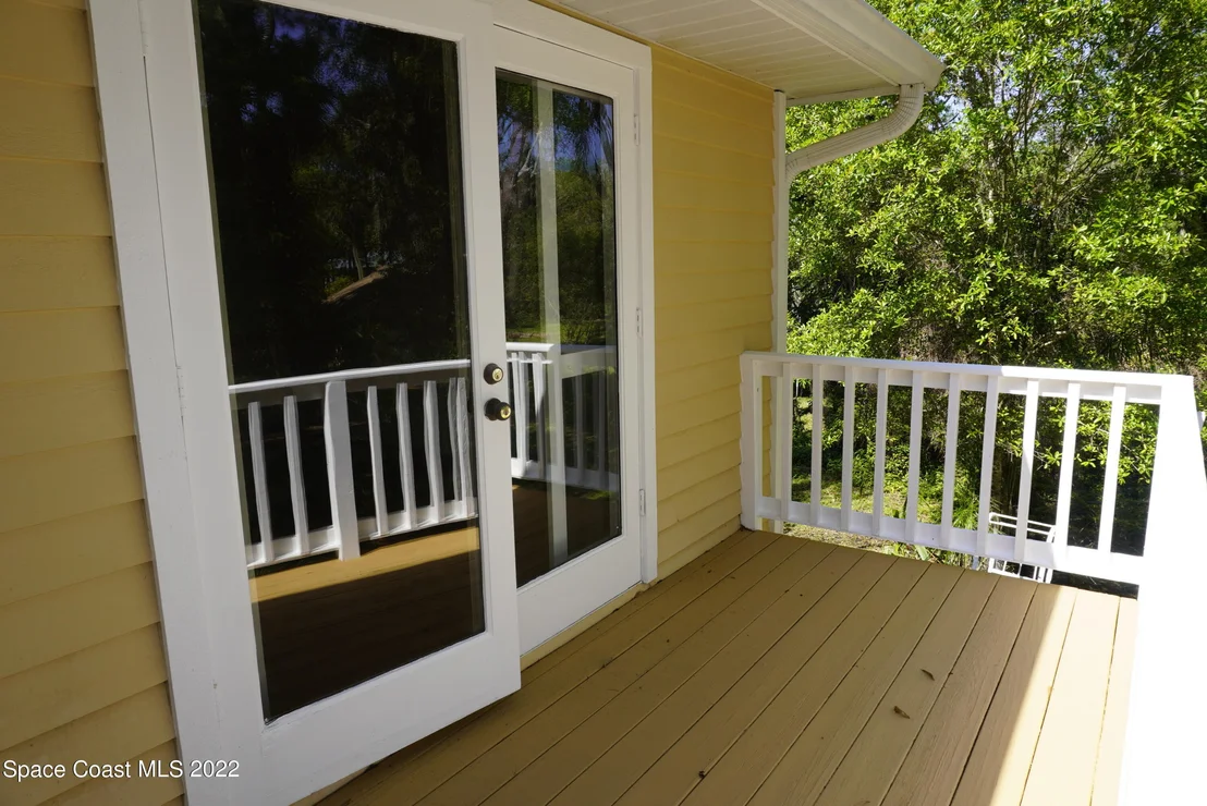 Photo of 686 Hammock Road