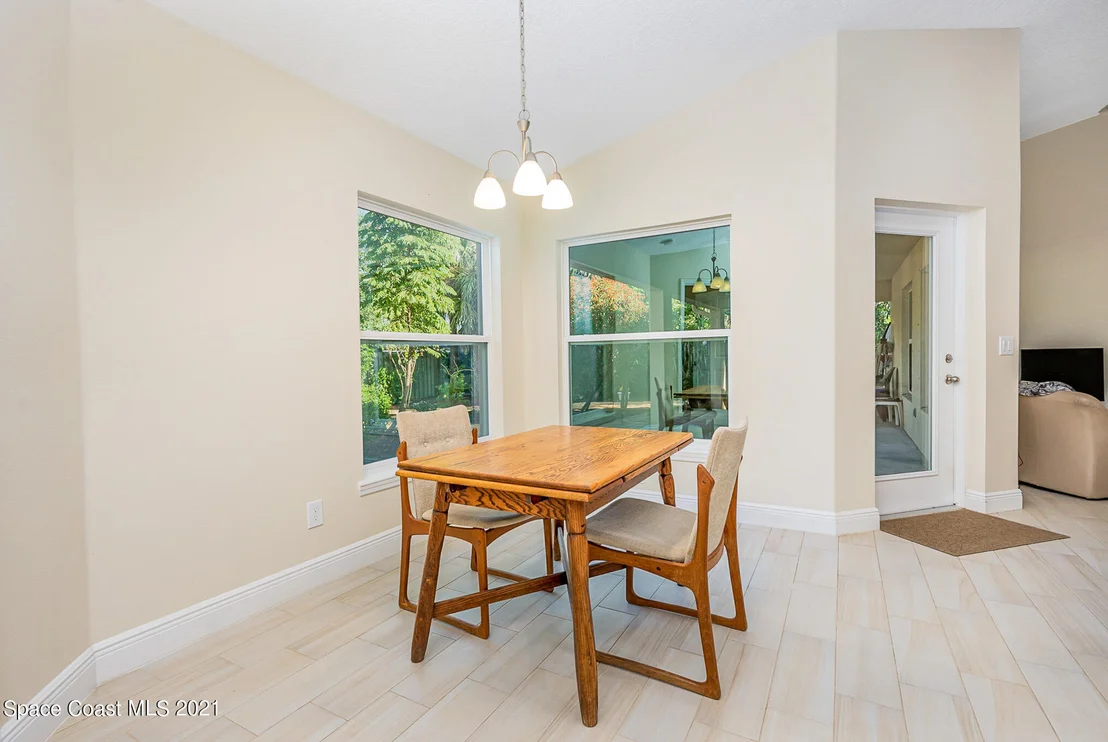 Photo of 5576 Flint Road