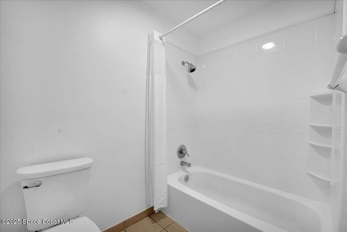 Photo of 5453 Holden Road