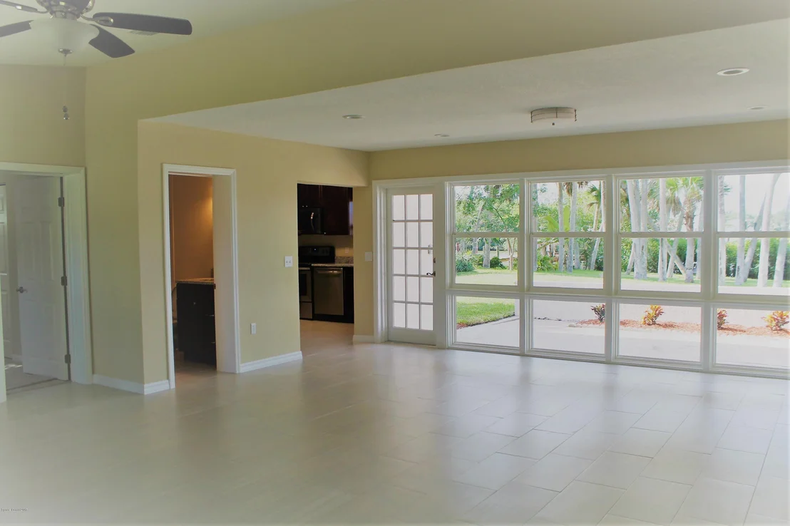 Photo of 57 W Bay Drive