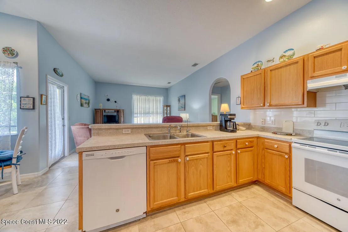 Photo of 4758 Alamanda Drive