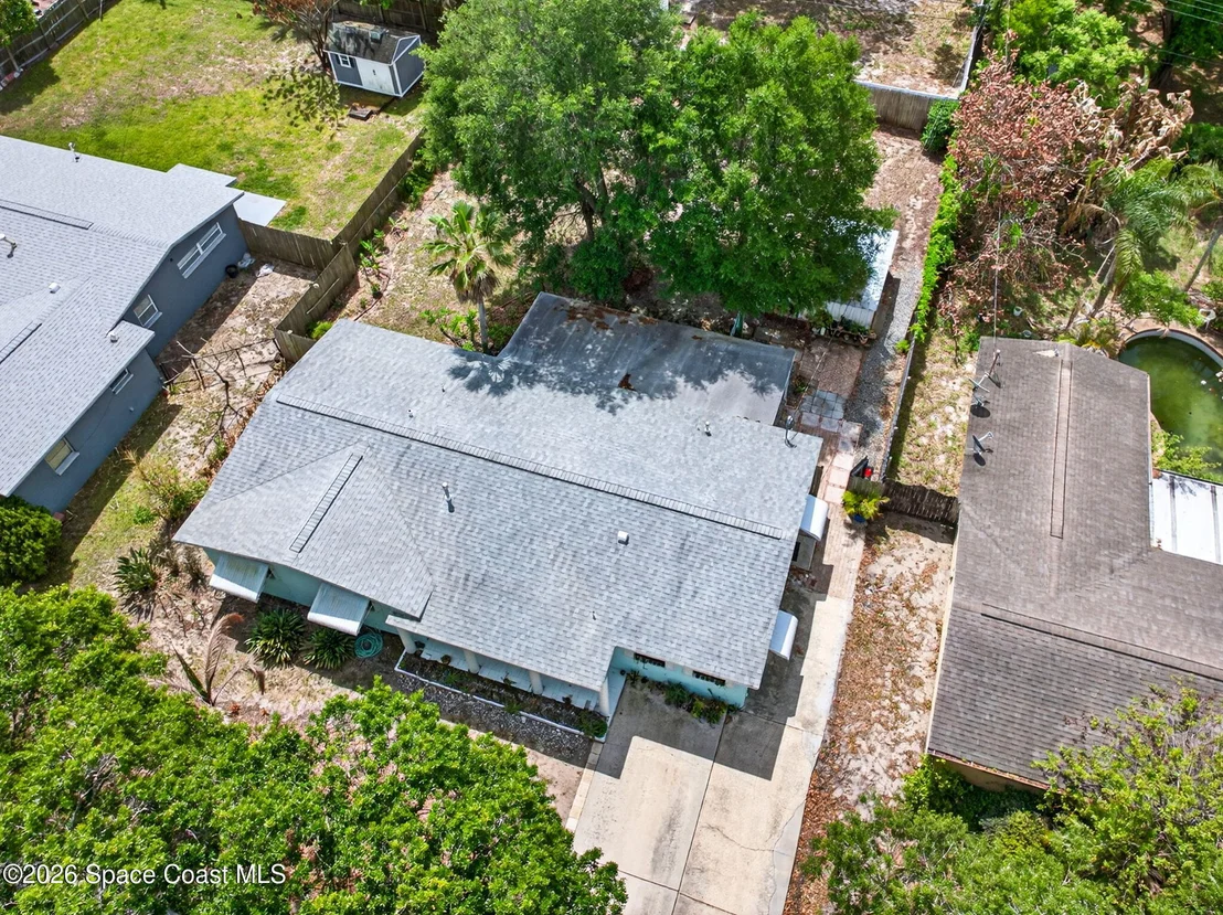 Photo of 2737 Cherbourg Road