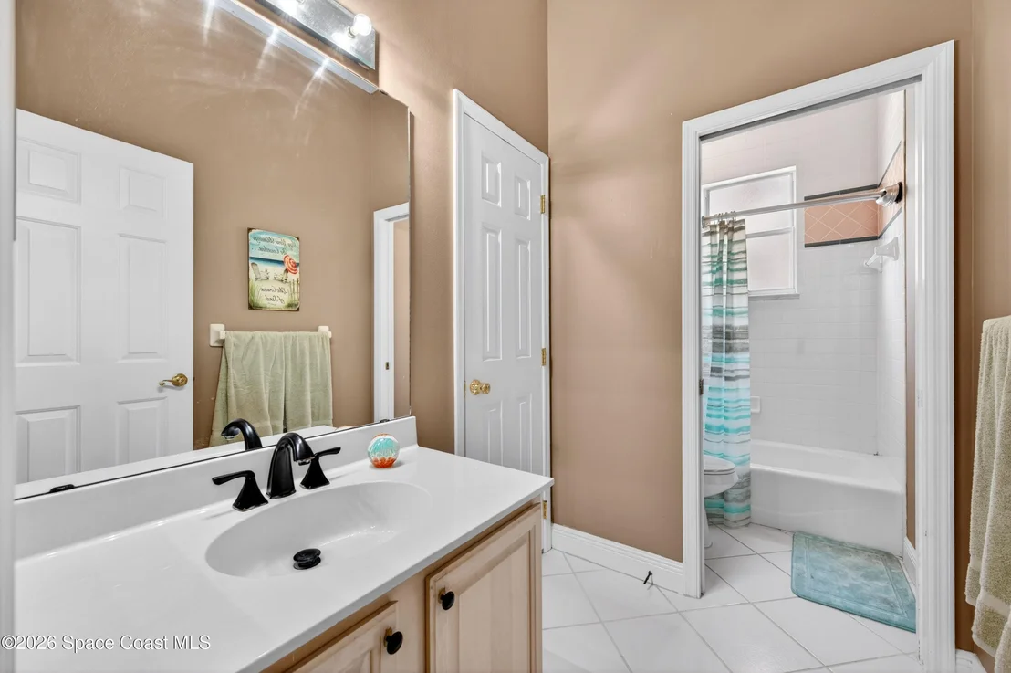 Photo of 900 Bluegrass Lane