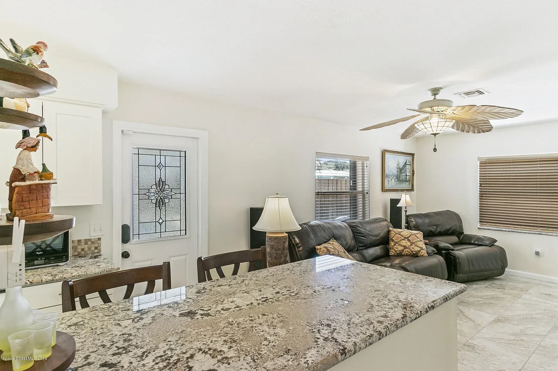 Photo of 360 Hamlin Avenue