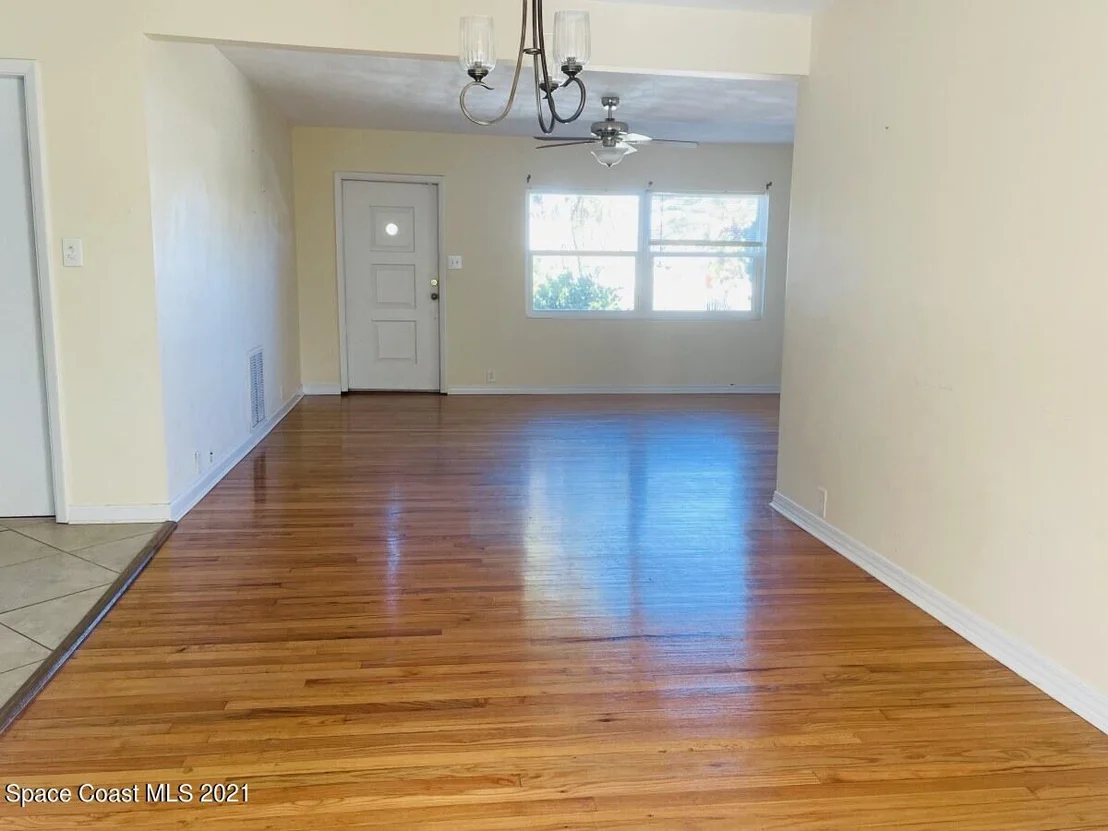 Photo of 2250 Sunset Avenue
