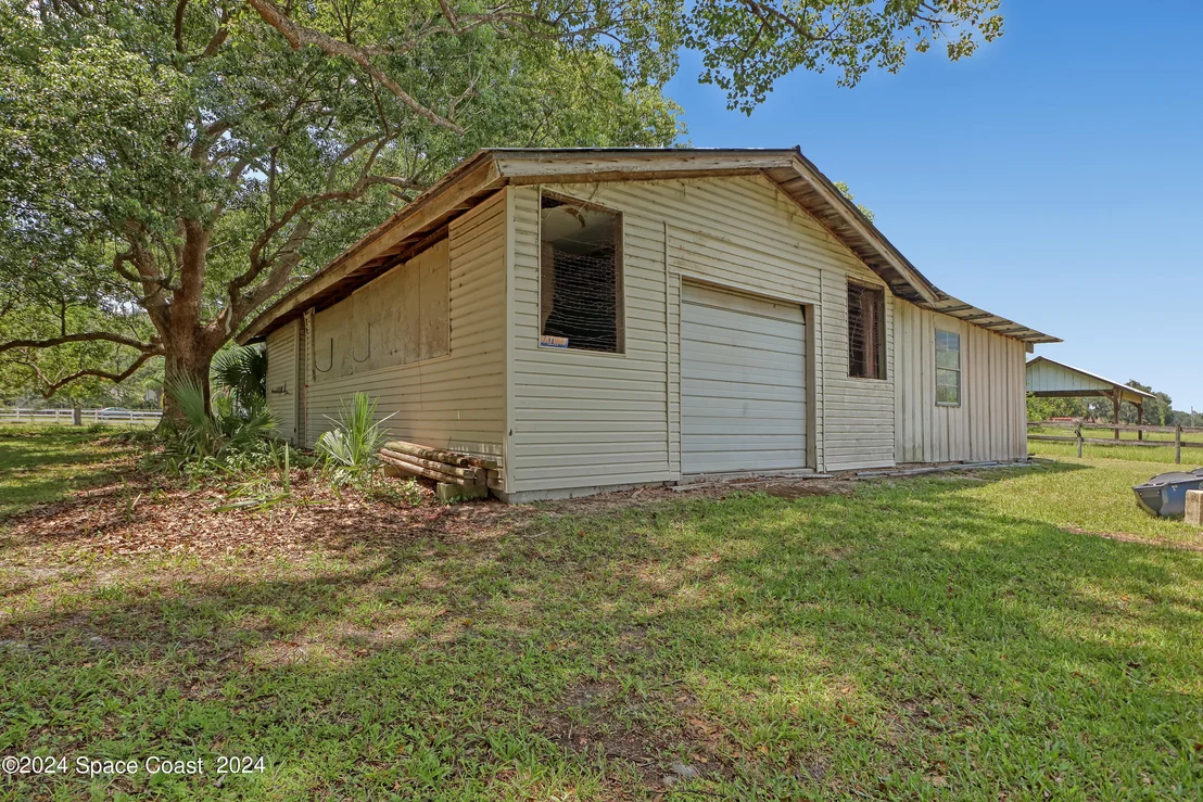 Photo of 3580 Burkholm Road