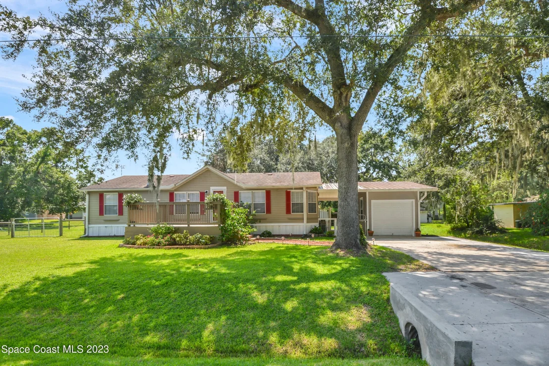 Photo of 3440 Tracy Court