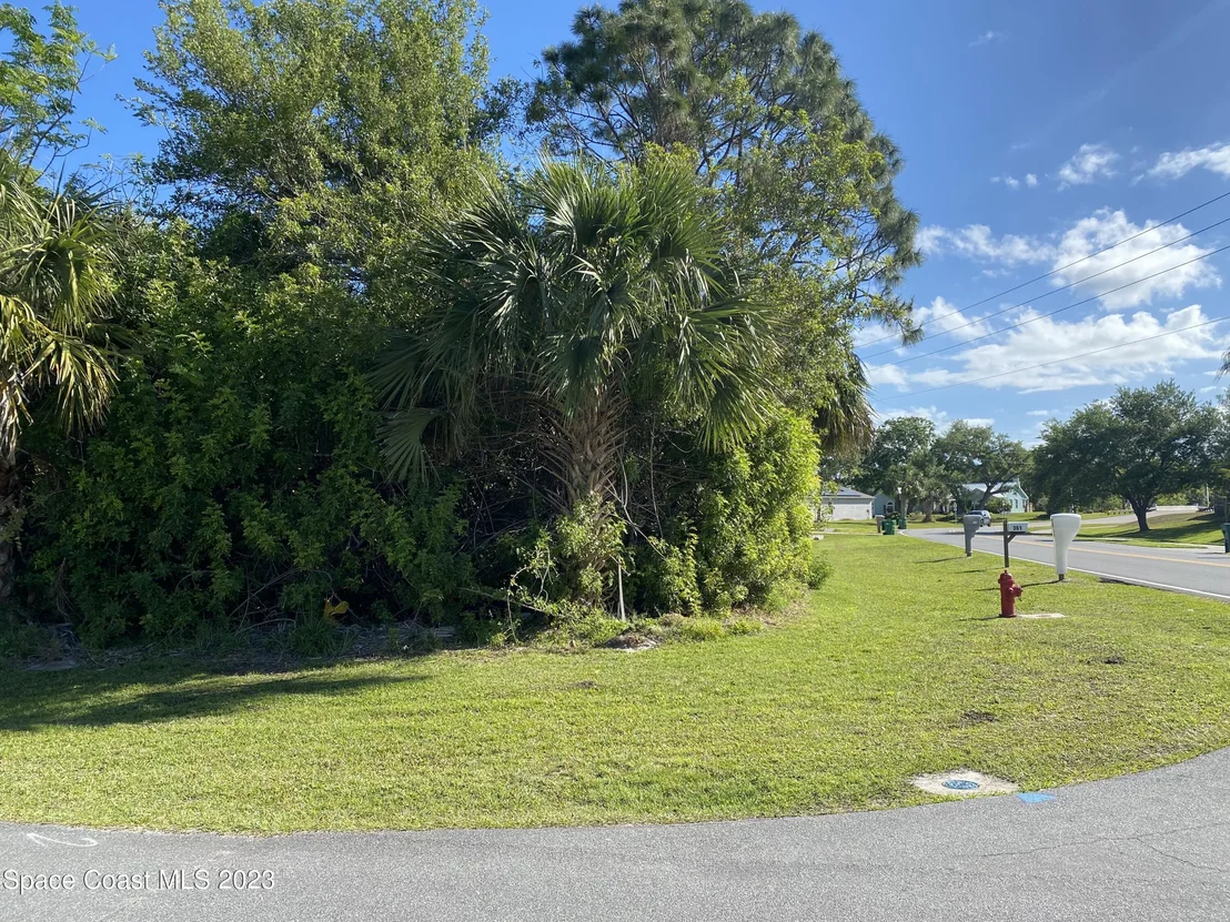 Photo of 305 Perch Lane