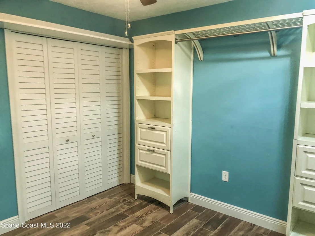 Photo of 469 Penguin Drive