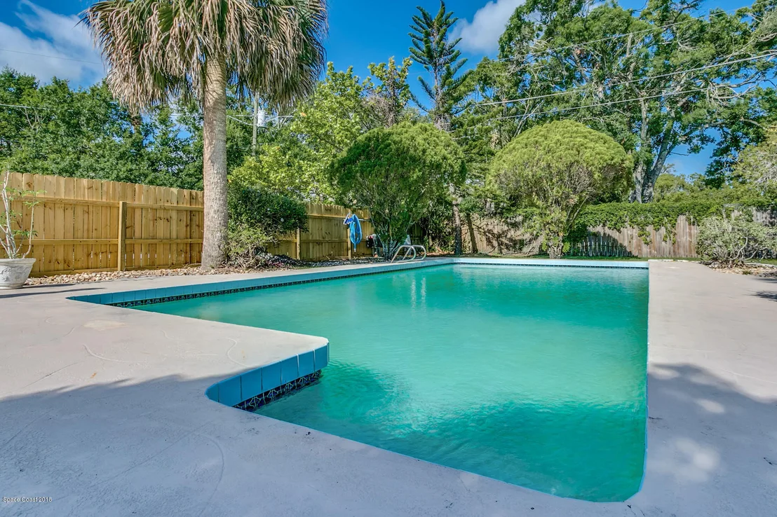 Photo of 171 E Haven Drive