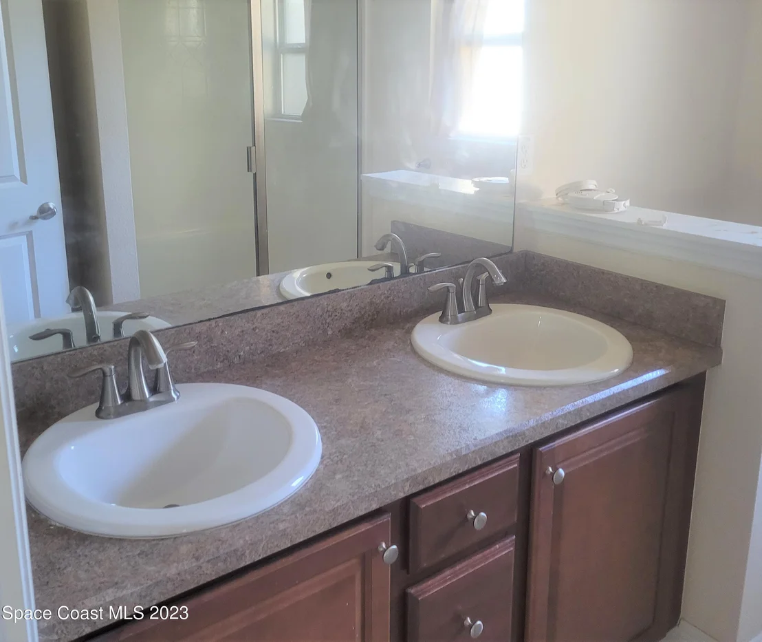 Photo of 1576 Alaqua Way