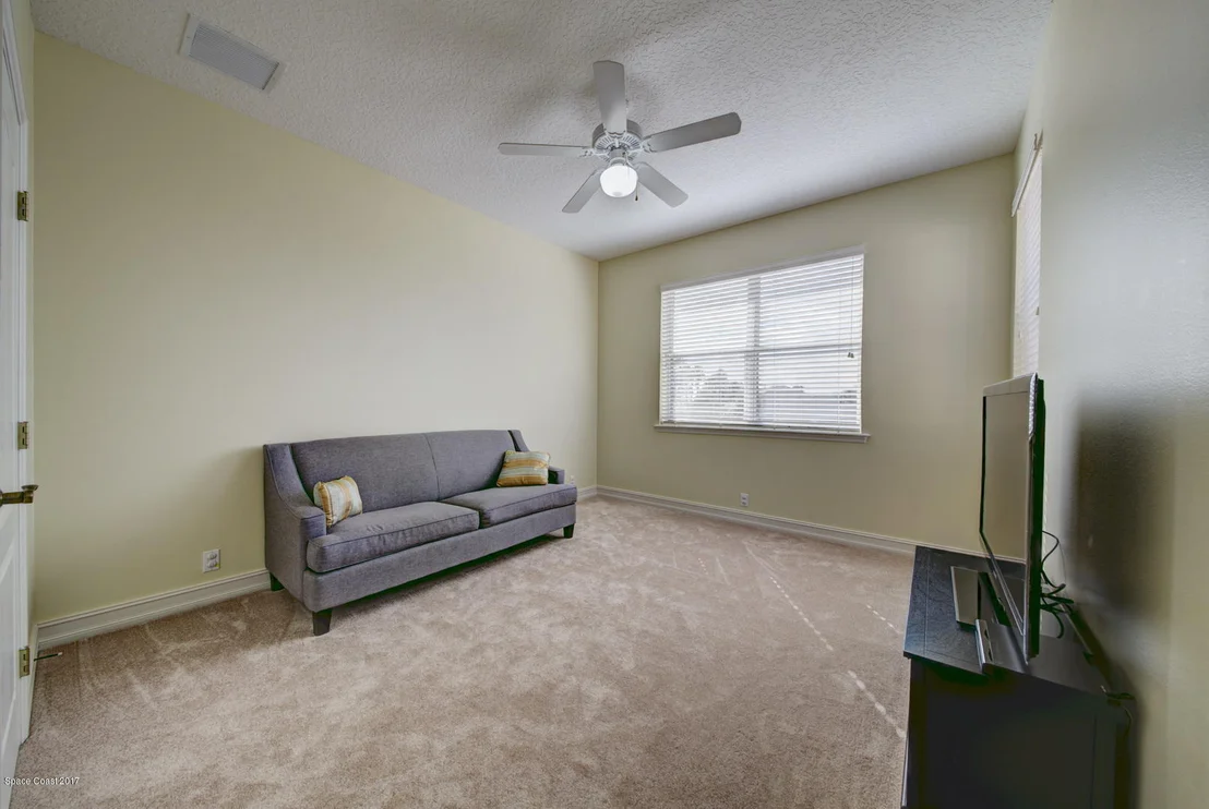 Photo of 1021 Stratford Place