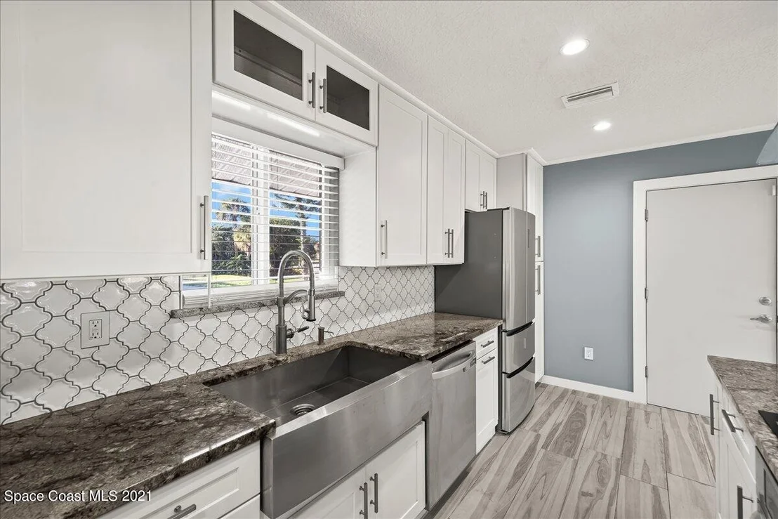 Photo of 1040 Grapefruit Road SE