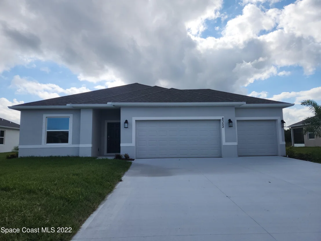 Photo of 8352 Laguna Circle