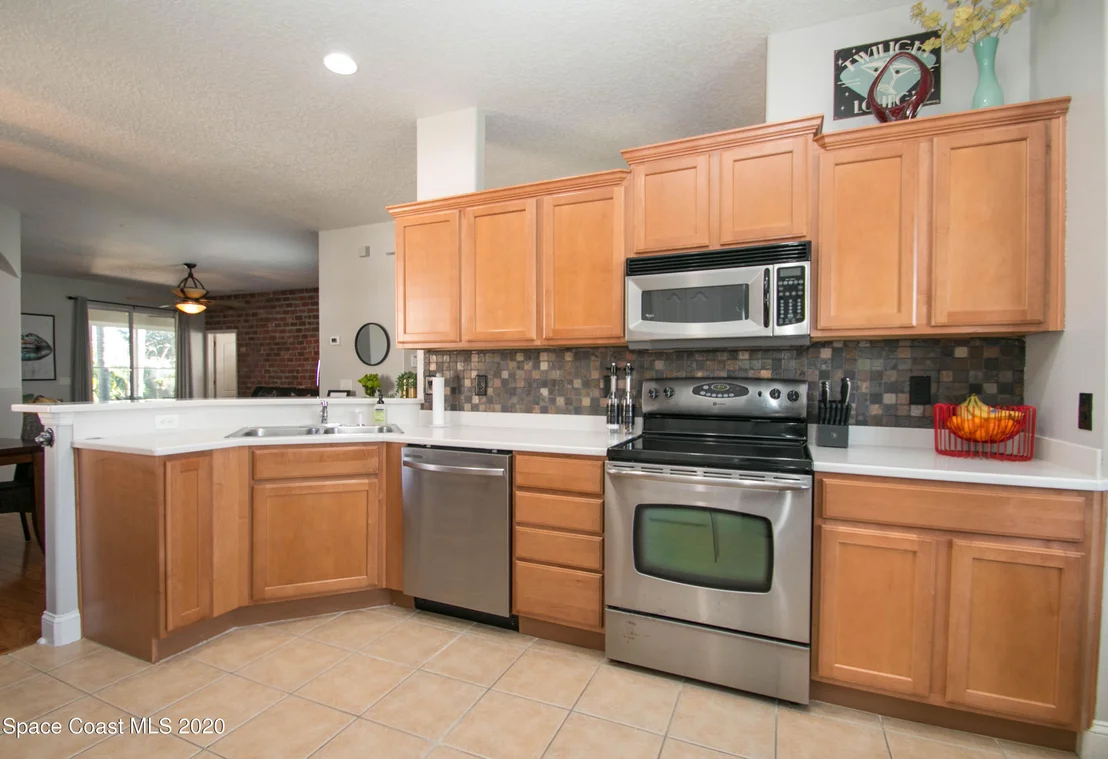 Photo of 1410 Bridgeport Circle