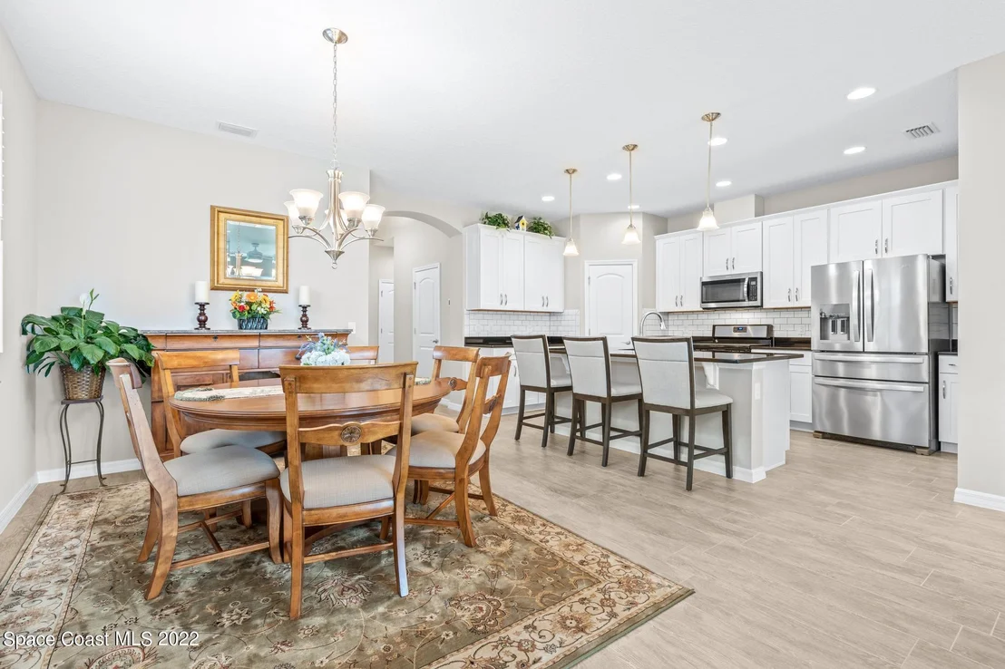 Photo of 2932 Casterton Drive