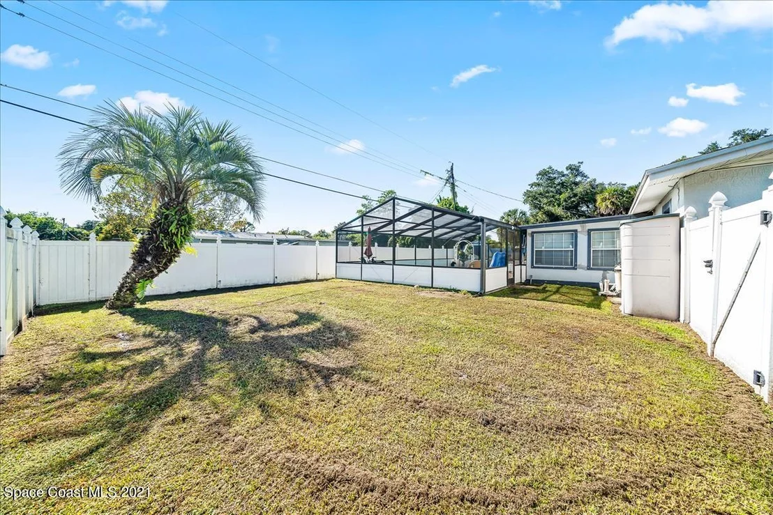 Photo of 2505 Hathaway Drive