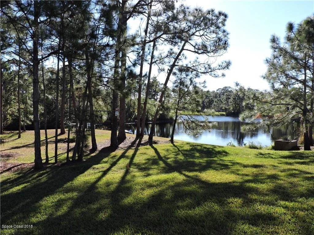 Photo of 6595 Indian River Boulevard