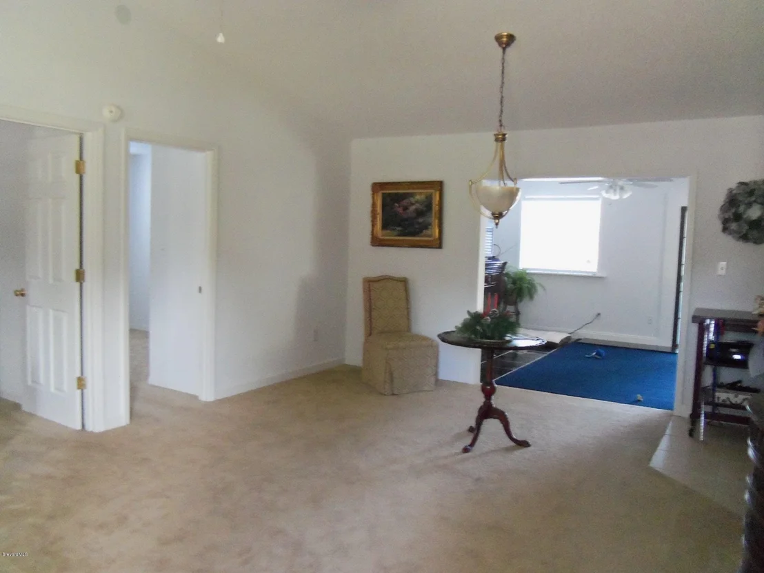Photo of 5945 Clearfield Avenue