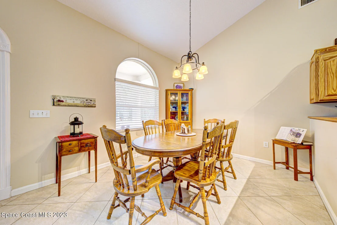 Photo of 3333 Aloha Lane