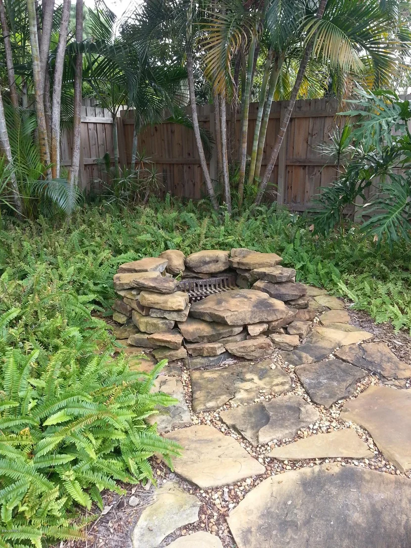 Photo of 667 Everglade Drive