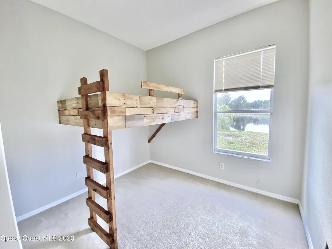 Photo of 8049 Bracken Lane